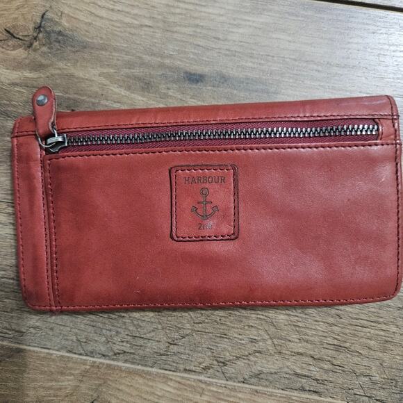 Harbour 2nd Billfold Red Leather Wallet Credit Card Slots Snap Closure - Picture 5 of 15